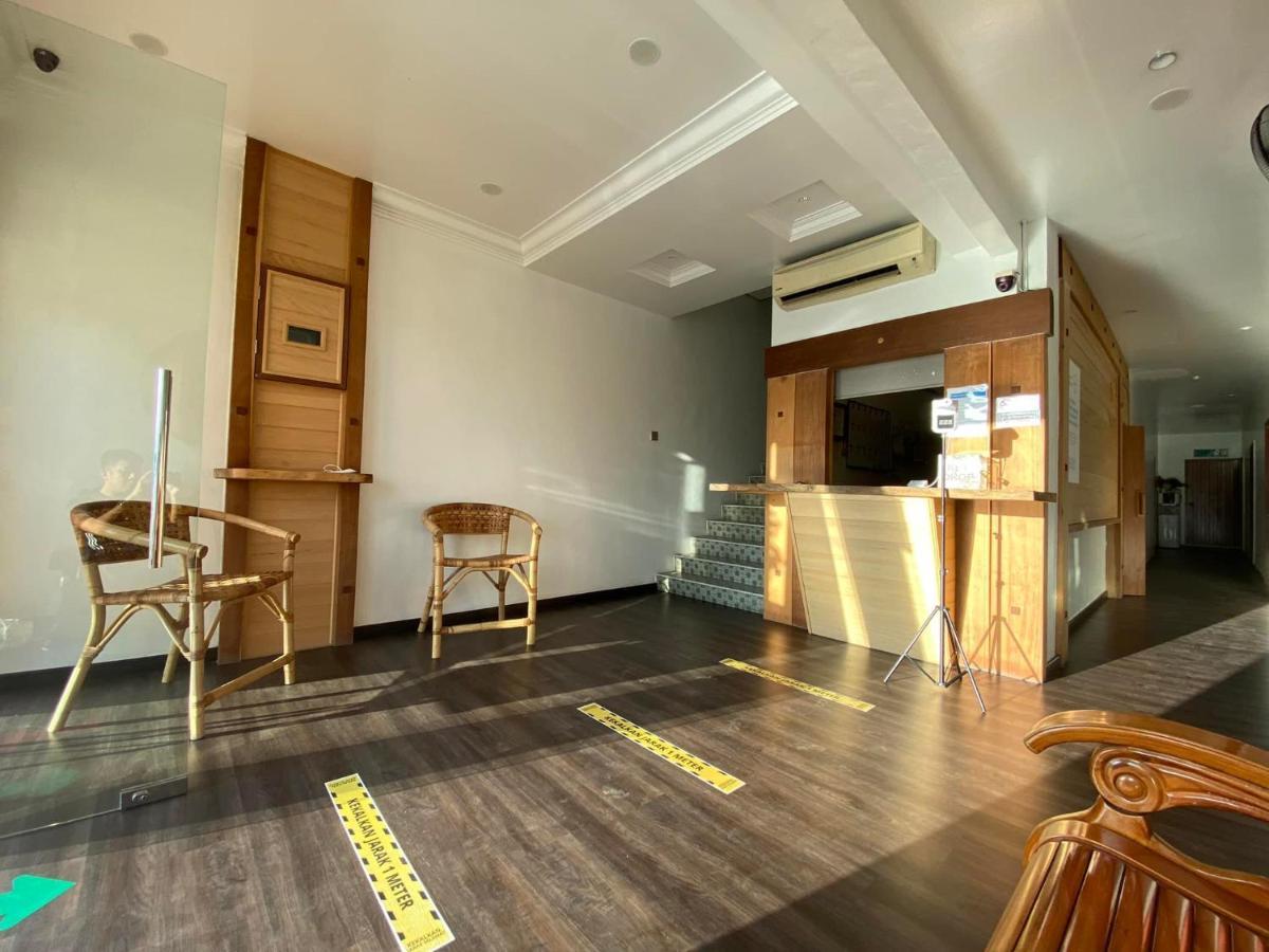 Hotel Mirama 美麗華酒店 Sitiawan Esterno foto